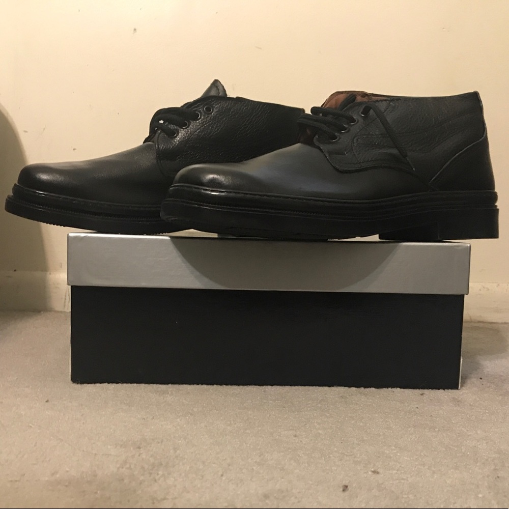 NEW WITH BOX ITALIAN LEATHER men’s ankle boots